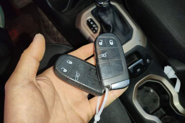 Used Jeep Renegade 2017 180T Automatic Jingneng Edition Vehicle Key