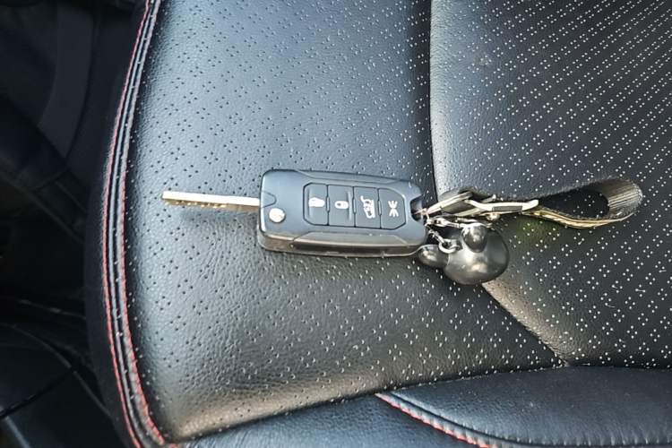 Used Jeep Renegade 2017 180T Automatic High-Energy Version Vehicle Key