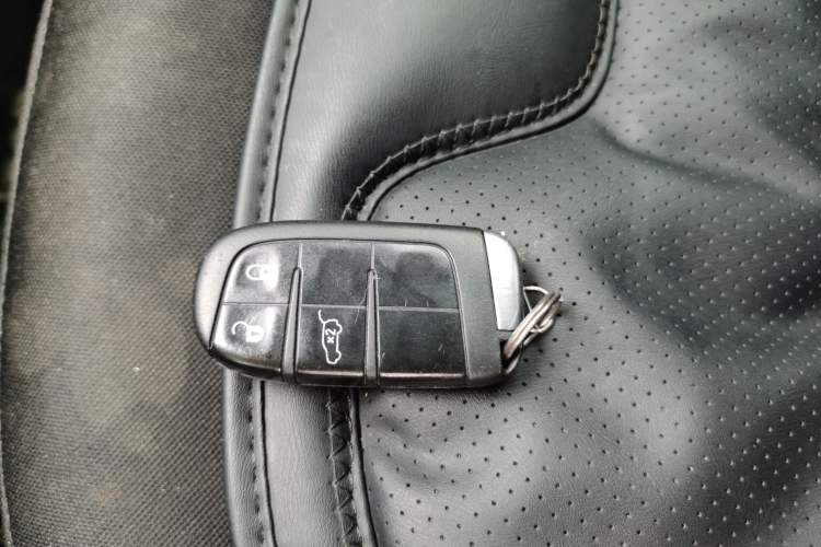 Used Jeep Renegade 2017 180T Automatic Jingneng Edition Vehicle Key