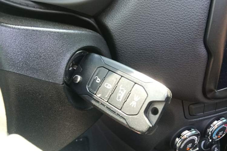 Used Jeep Renegade 2017 180T Automatic High-Energy Version Vehicle Key
