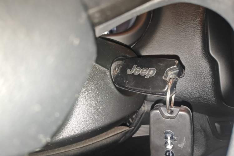 Used Jeep Renegade 2017 180T Automatic High-Energy Version Vehicle Key