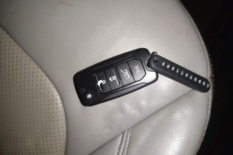 Used Jeep Renegade 2017 180T Automatic High-Energy Version Vehicle Key