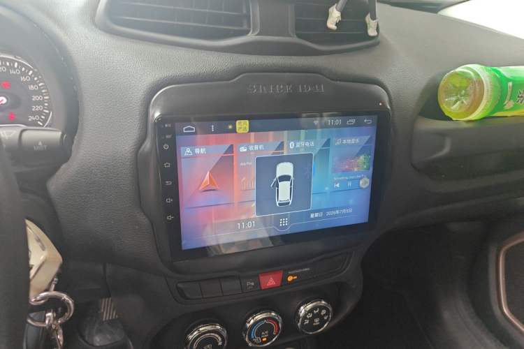 Used Jeep Renegade 2017 180T Automatic High-Energy Version Audio And AC Panel