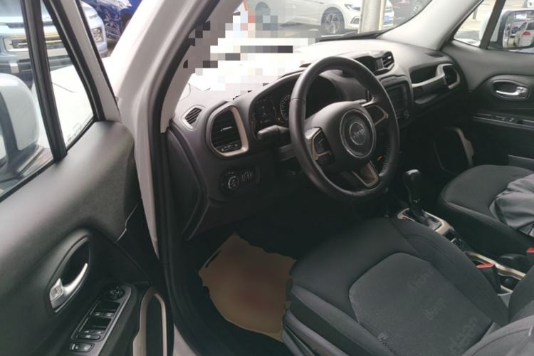 Used Jeep Renegade 2017 180T Automatic Jingneng Edition Driver Seat