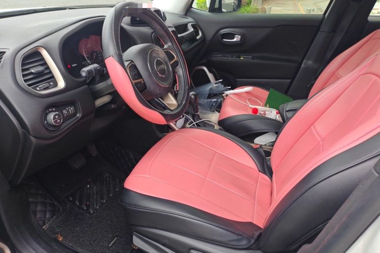 Used Jeep Renegade 2017 180T Automatic High-Energy Version Driver Seat