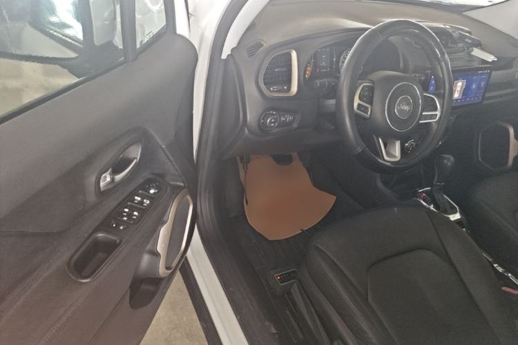 Used Jeep Renegade 2017 180T Automatic High-Energy Version Driver Seat