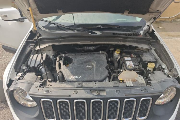 Used Jeep Renegade 2017 180T Automatic Jingneng Edition Engine Bay
