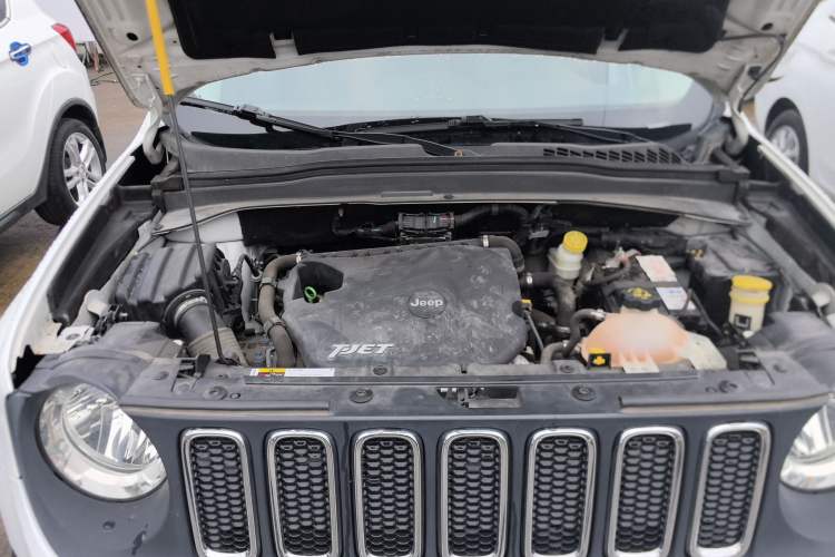 Used Jeep Renegade 2017 180T Automatic Kinetic Edition+ Engine Bay