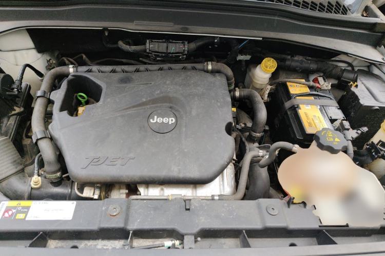 Used Jeep Renegade 2017 180T Automatic High-Energy Version Engine Bay