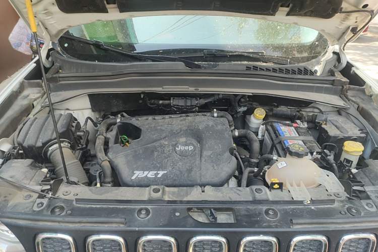 Used Jeep Renegade 2017 180T Automatic Jingneng Edition Engine Bay