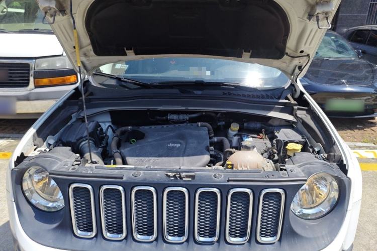Used Jeep Renegade 2017 180T Automatic Jingneng Edition Engine Bay