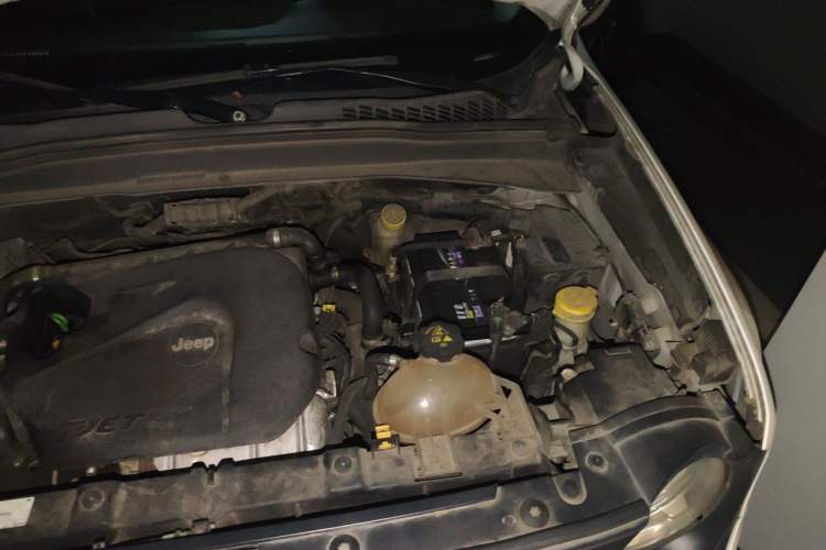 Used Jeep Renegade 2017 180T Automatic Jingneng Edition Engine Bay Left
