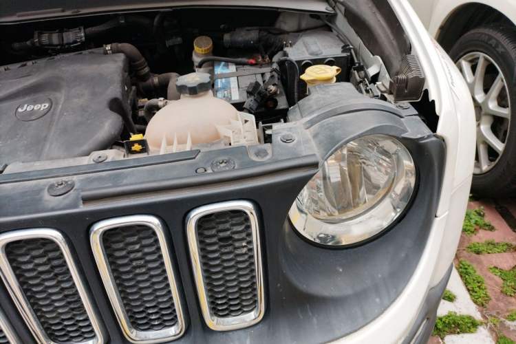 Used Jeep Renegade 2017 180T Automatic Jingneng Edition Engine Bay Left