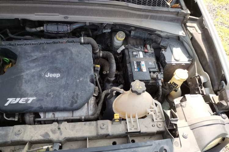 Used Jeep Renegade 2017 180T Automatic Kinetic Edition+ Engine Bay Left