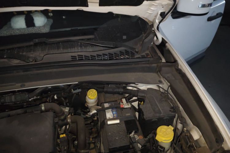 Used Jeep Renegade 2017 180T Automatic Kinetic Edition+ Engine Bay Left