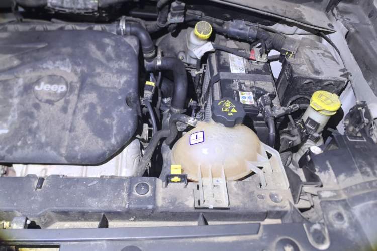 Used Jeep Renegade 2017 180T Automatic Jingneng Edition Engine Bay Left