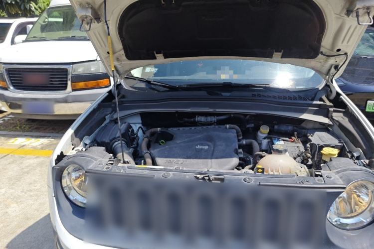 Used Jeep Renegade 2017 180T Automatic Jingneng Edition Engine Bay Right