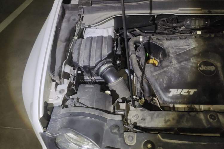 Used Jeep Renegade 2017 180T Automatic Jingneng Edition Engine Bay Right