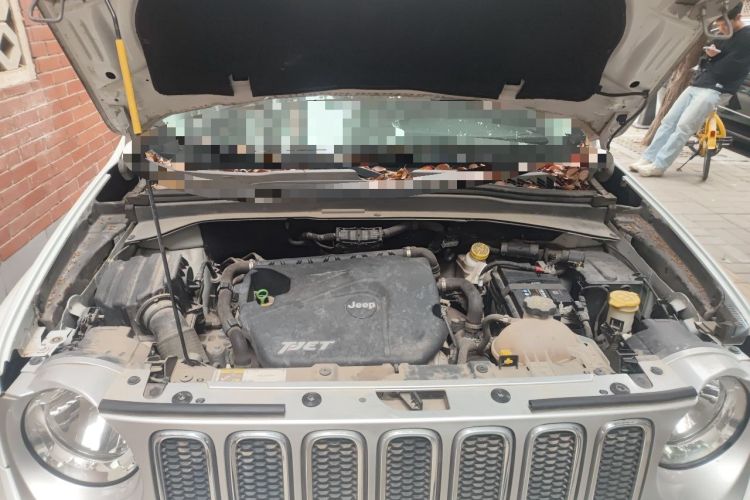 Used Jeep Renegade 2017 180T Automatic Smart Version Engine Bay