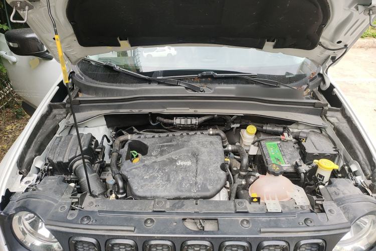 Used Jeep Renegade 2017 180T Automatic Jingneng Edition Engine Bay