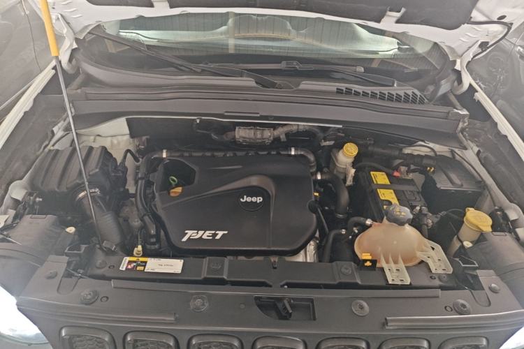 Used Jeep Renegade 2017 180T Automatic High-Energy Version Engine Bay