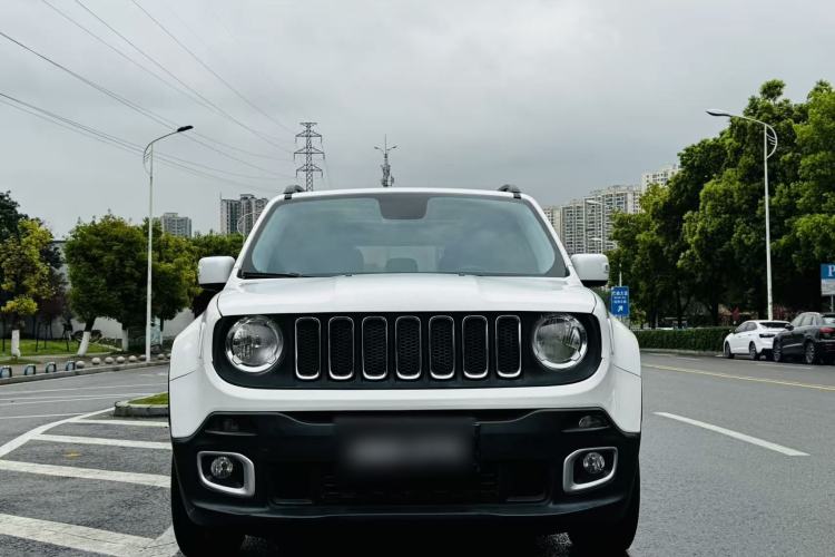 Used Jeep Renegade 2017 180T Automatic Jingneng Edition Exterior 2
