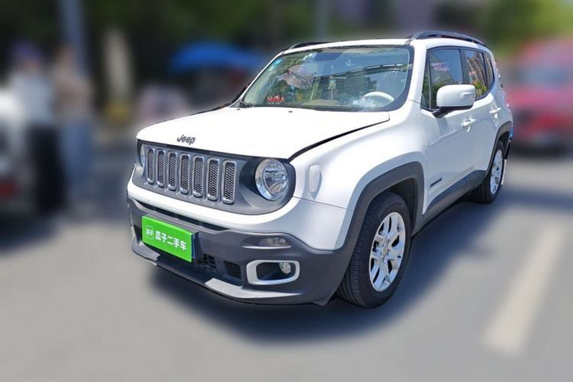 Used Jeep Renegade 2017 180T Automatic High-Energy Version Front Left 45 Deg