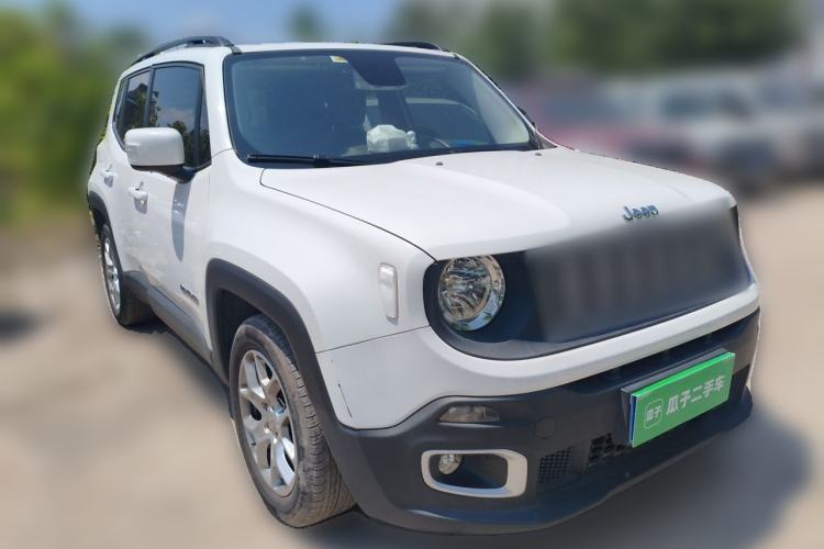 Used Jeep Renegade 2017 180T Automatic Jingneng Edition Front Right 45 Deg