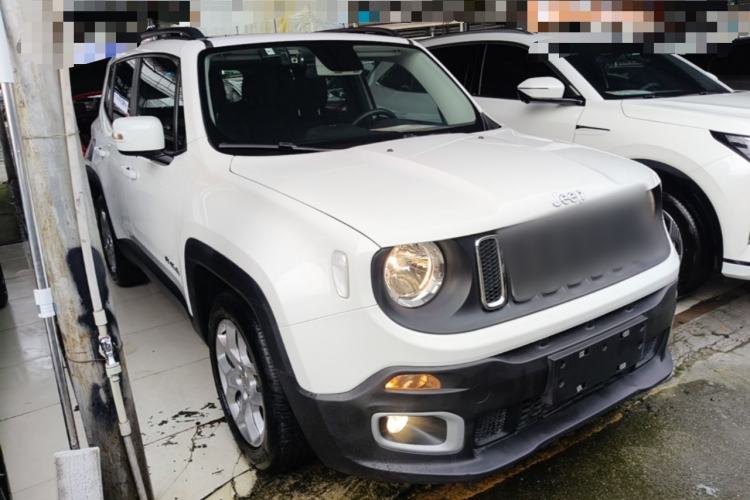 Used Jeep Renegade 2017 180T Automatic Jingneng Edition Front Right 45 Deg