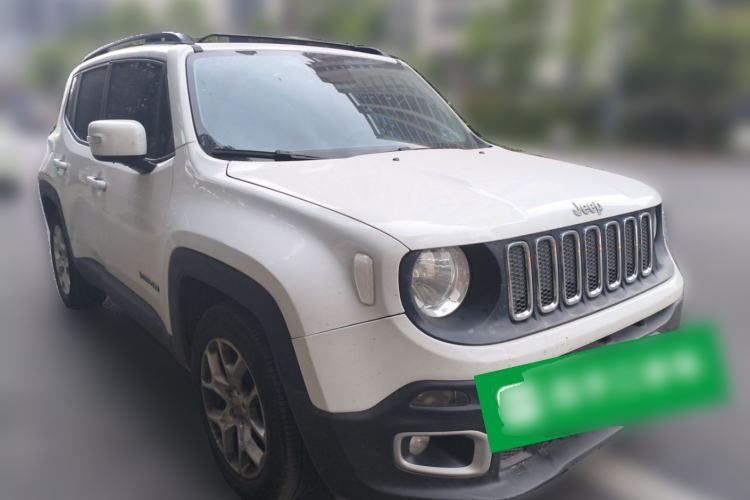 Used Jeep Renegade 2017 180T Automatic Jingneng Edition Front Right 45 Deg