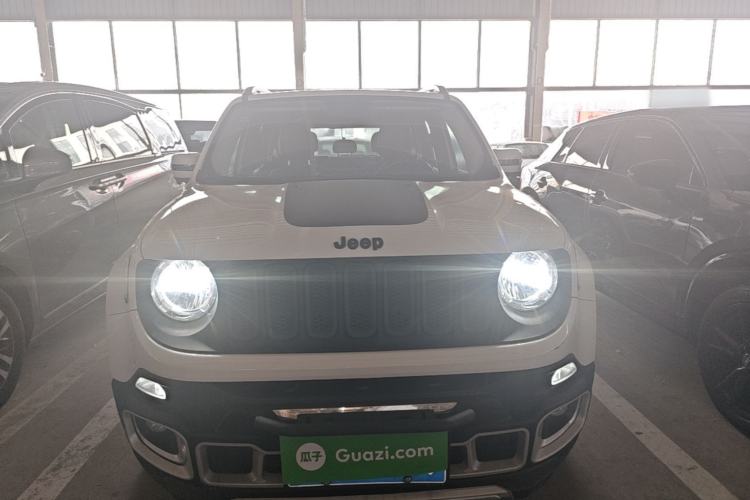 Used Jeep Renegade 2017 180T Automatic High-Energy Version Front