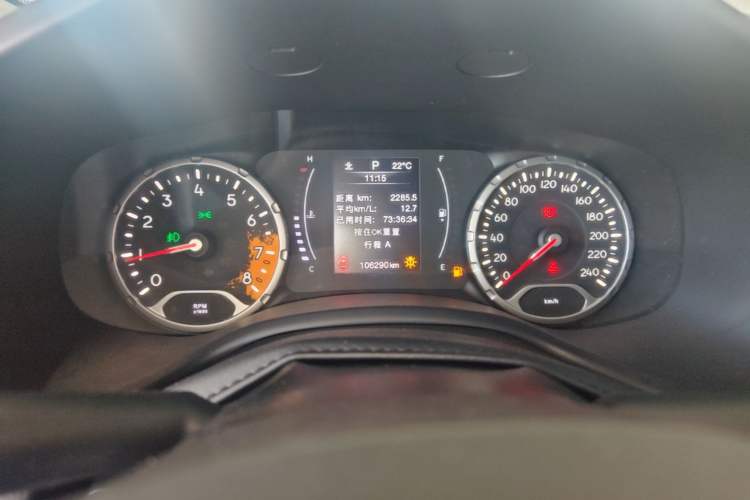 Used Jeep Renegade 2017 180T Automatic High-Energy Version Instrument Cluster