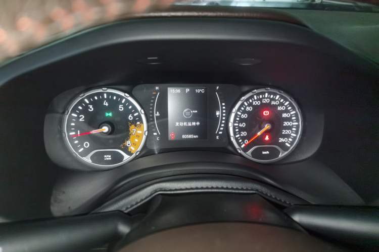 Used Jeep Renegade 2017 180TS Automatic Four-Wheel Drive Superior Edition Instrument Cluster