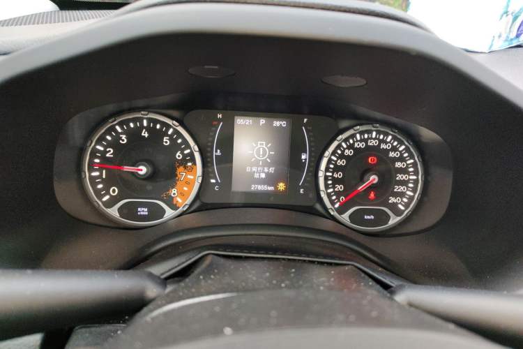 Used Jeep Renegade 2017 180T Automatic High-Energy Version Instrument Cluster