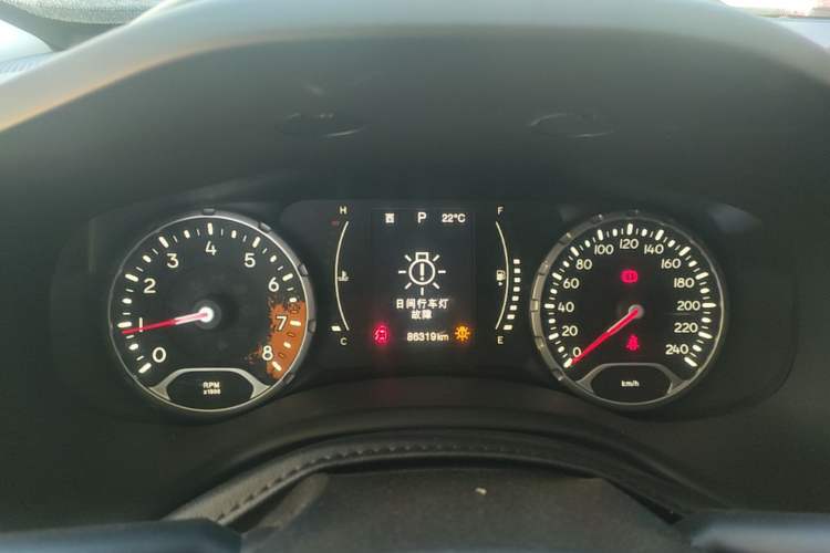 Used Jeep Renegade 2017 180T Automatic Jingneng Edition Instrument Cluster