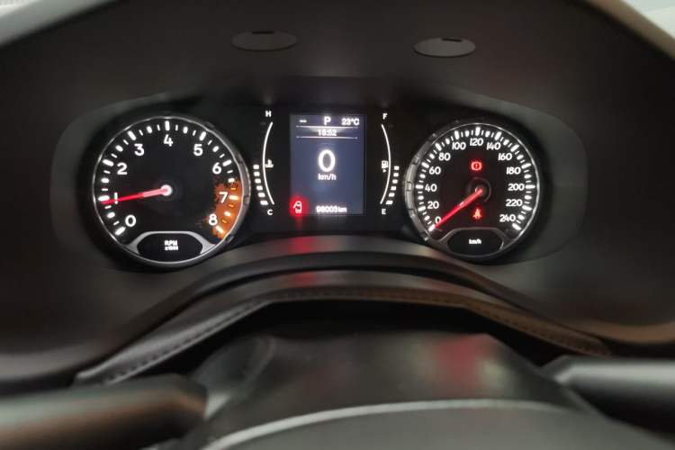 Used Jeep Renegade 2017 180TS Automatic Four-Wheel Drive Superior Edition Instrument Cluster