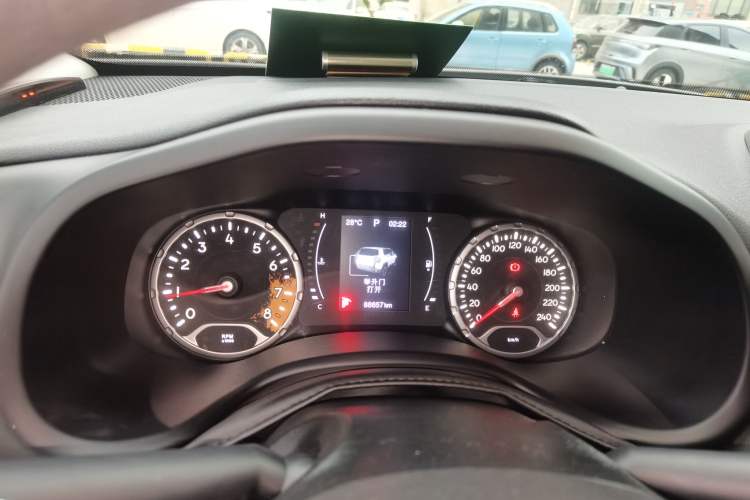 Used Jeep Renegade 2017 180T Automatic Kinetic Edition+ Instrument Cluster
