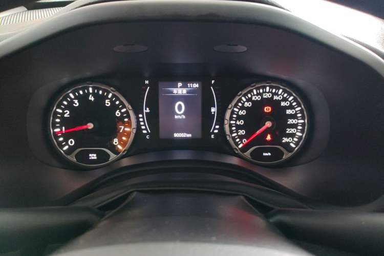 Used Jeep Renegade 2017 180T Automatic Kinetic Edition+ Instrument Cluster