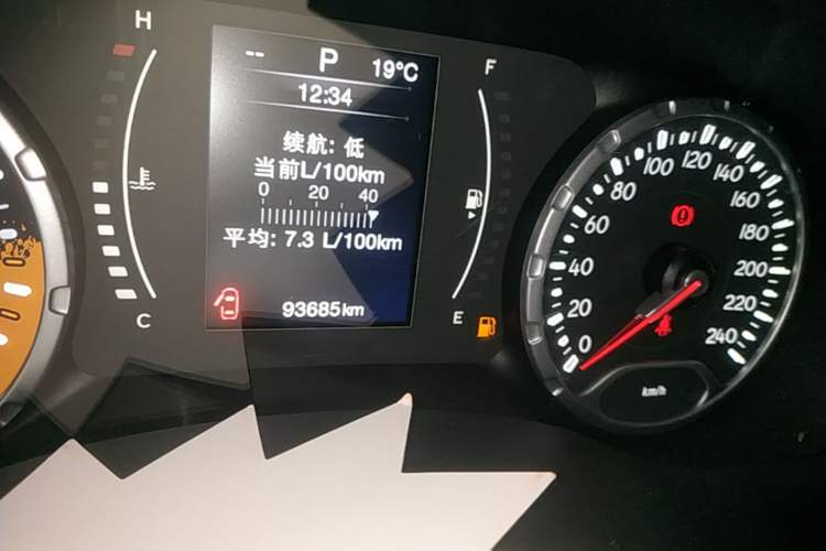 Used Jeep Renegade 2017 180T Automatic High-Energy Version Instrument Cluster