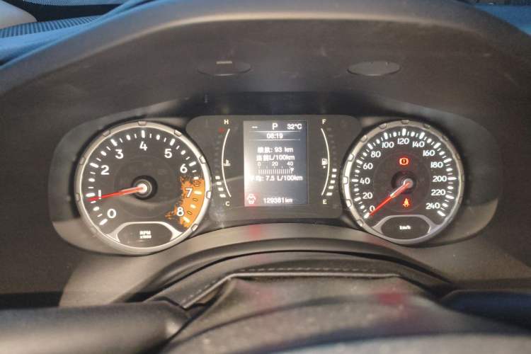 Used Jeep Renegade 2017 180T Automatic Jingneng Edition Instrument Cluster