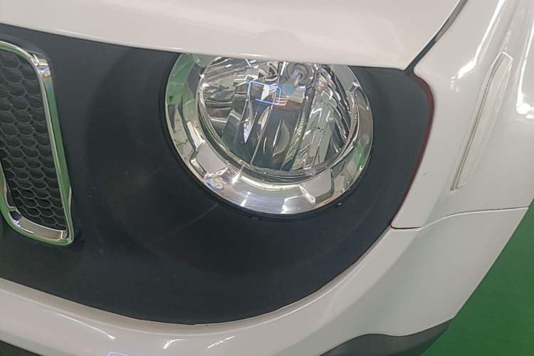 Used Jeep Renegade 2017 180T Automatic High-Energy Version Left Front Headlight