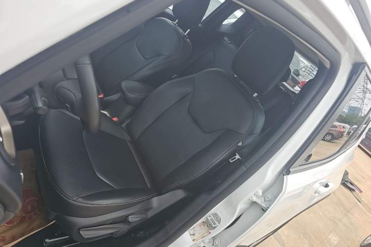 Used Jeep Renegade 2017 180T Automatic Jingneng Edition Left Front Seat