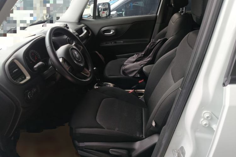 Used Jeep Renegade 2017 180T Automatic Jingneng Edition Left Front Seat
