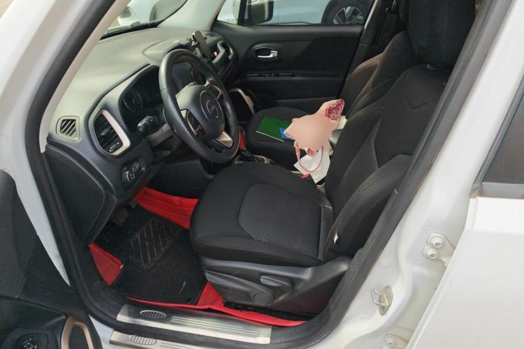 Used Jeep Renegade 2017 180T Automatic Jingneng Edition Left Front Seat