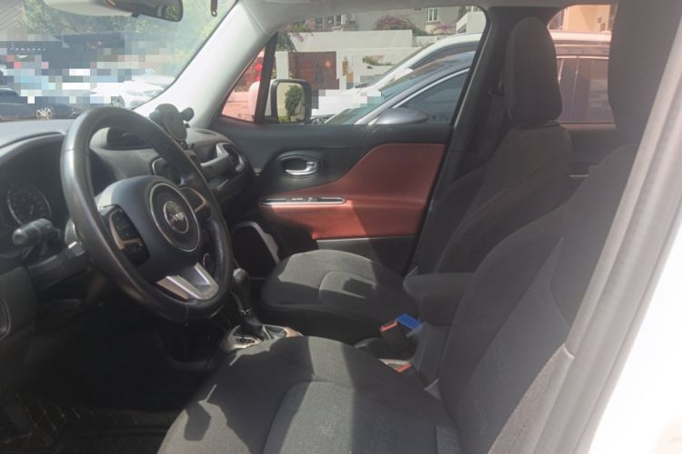 Used Jeep Renegade 2017 180T Automatic Jingneng Edition Left Front Seat