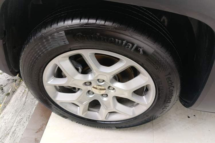 Used Jeep Renegade 2017 180T Automatic Jingneng Edition Left Front Wheel Hub