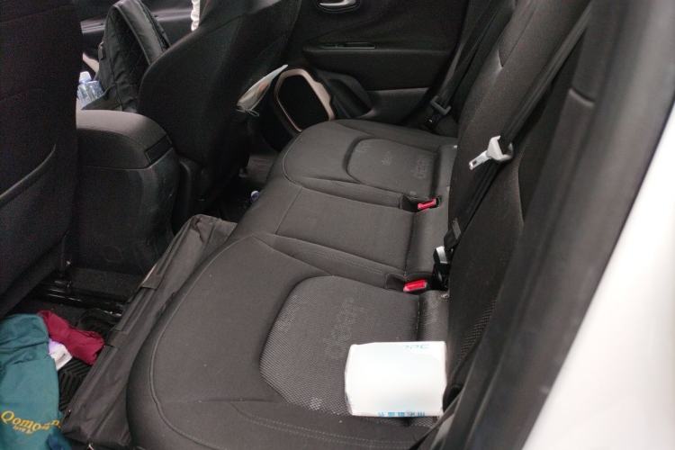 Used Jeep Renegade 2017 180T Automatic Jingneng Edition Left Rear Seat