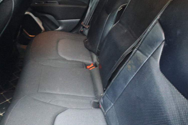 Used Jeep Renegade 2017 180T Automatic Jingneng Edition Left Rear Seat
