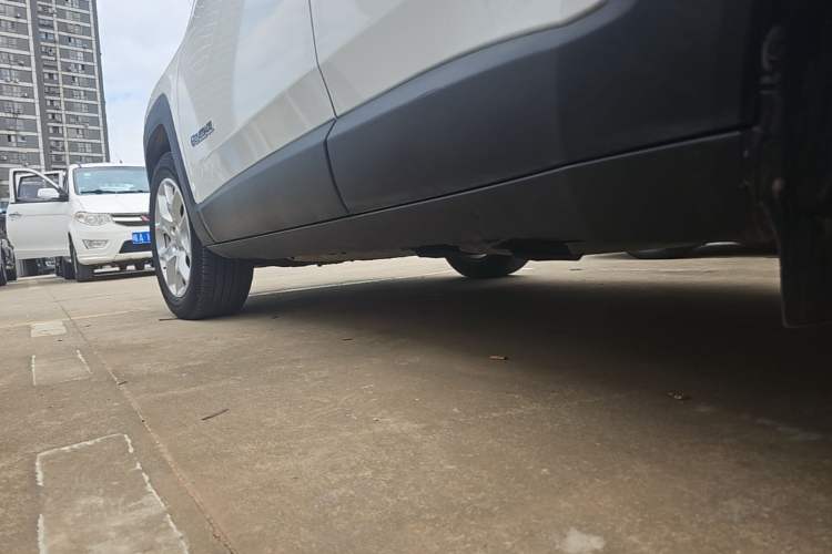 Used Jeep Renegade 2017 180T Automatic Jingneng Edition Left Side Sill