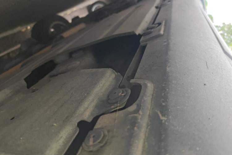 Used Jeep Renegade 2017 180T Automatic High-Energy Version Left Side Sill